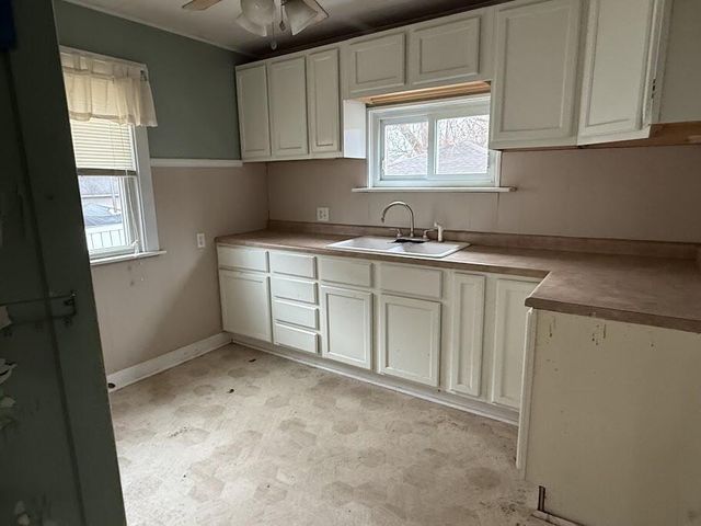 645 Oak Park COURT, Milwaukee, WI 53214