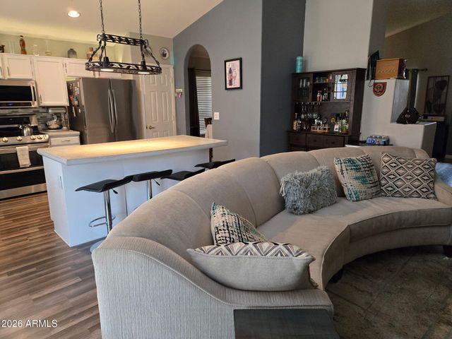 4222 E MUIRWOOD Drive, Phoenix, AZ 85048