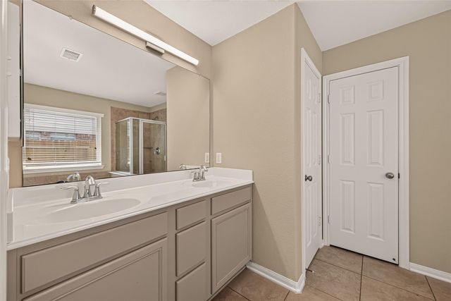 5431 Rio Drive, Baytown, TX 77521