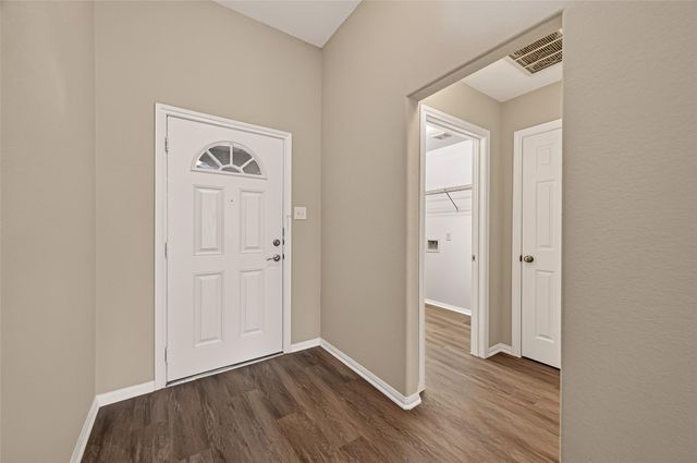 5431 Rio Drive, Baytown, TX 77521