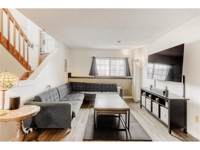 2201 22nd Ave, Longmont, CO 80501