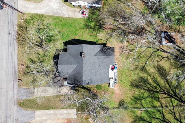 27 Maxie Ave Avenue, Greenville, SC 29611