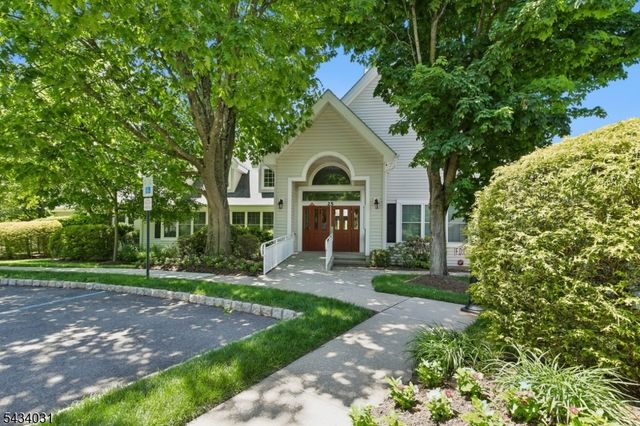 15 Wescott Road 15, Bedminster Twp., NJ 07921