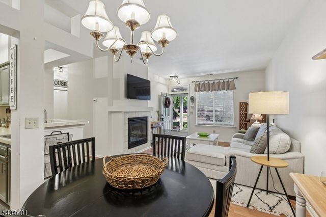 15 Wescott Road 15, Bedminster Twp., NJ 07921