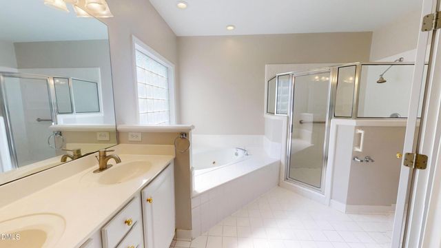 4308 Hawksong Place, Cary, NC 27518