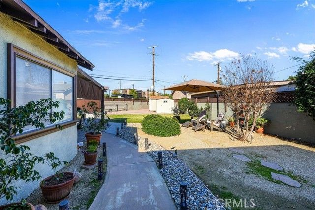10857 Crockett Street, Sun Valley (los Angeles), CA 91352