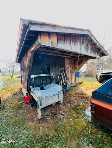 891 Tolley Hollow Road, Newport, TN 37821