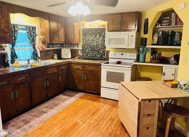 891 Tolley Hollow Road, Newport, TN 37821