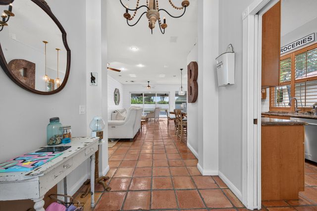 218 HAMPTON Court, Jupiter, FL 33458
