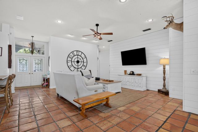 218 HAMPTON Court, Jupiter, FL 33458