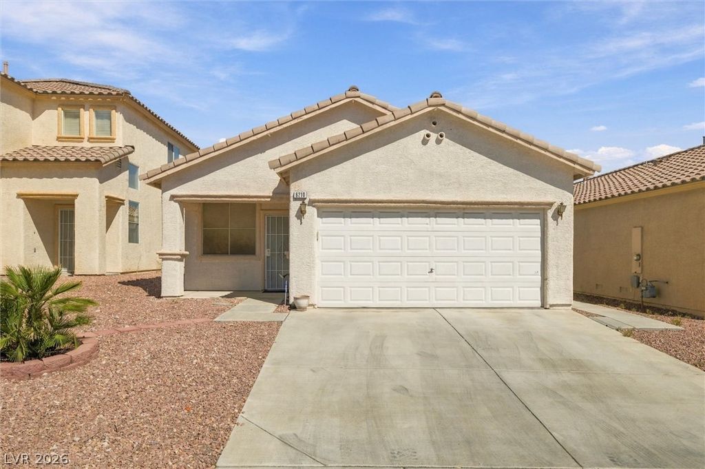 8210 Shallow River Court, Las Vegas, NV 89117 — photo 5