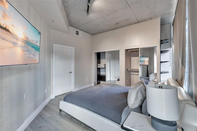 525 E JACKSON STREET 308, Orlando, FL 32801