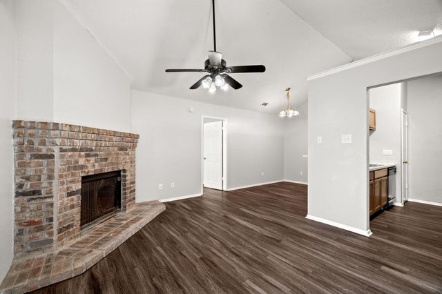 12130 THOMPKINS DR A, Austin, TX 78753