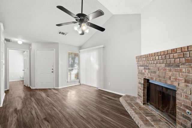 12130 THOMPKINS DR A, Austin, TX 78753