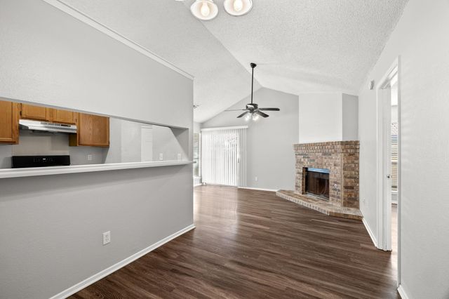 12130 THOMPKINS DR A, Austin, TX 78753