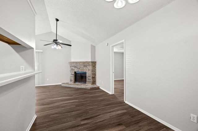 12130 THOMPKINS DR A, Austin, TX 78753