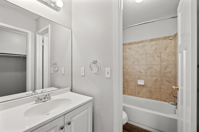 12130 THOMPKINS DR A, Austin, TX 78753
