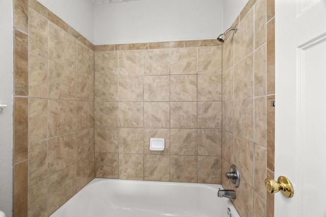 12130 THOMPKINS DR A, Austin, TX 78753