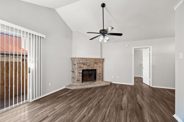 12130 THOMPKINS DR A, Austin, TX 78753