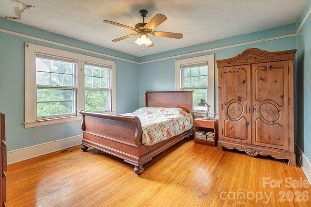 133 Westwood Place, Asheville, NC 28806