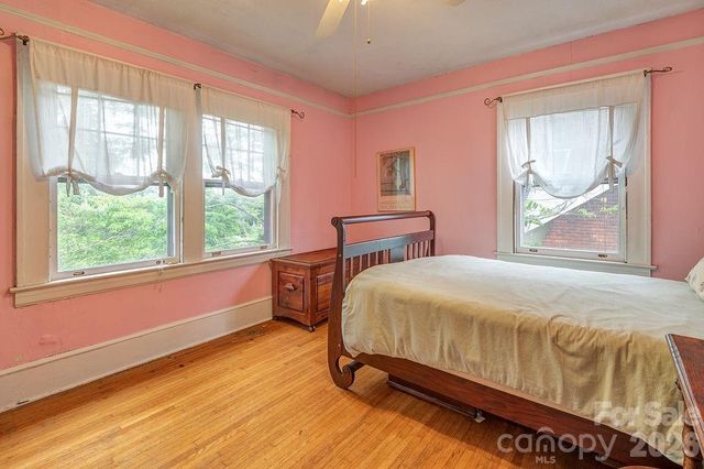 133 Westwood Place, Asheville, NC 28806