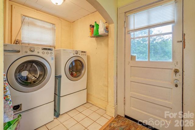 133 Westwood Place, Asheville, NC 28806