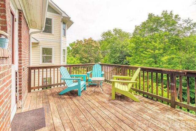 133 Westwood Place, Asheville, NC 28806