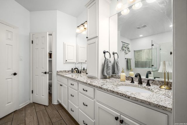 14118 Red Maple Wood, San Antonio, TX 78249