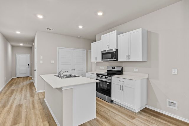 3053 Maple Orchard Lane, Fort Worth, TX 76140