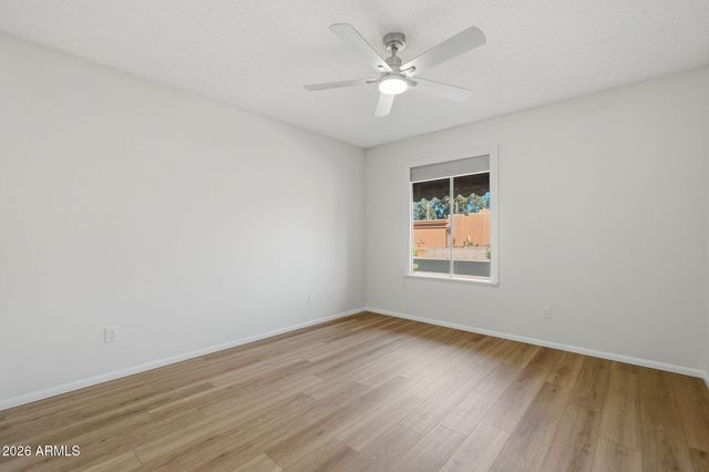 26402 S LAKEMONT Drive, Sun Lakes, AZ 85248