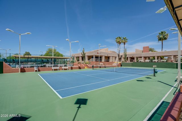 26402 S LAKEMONT Drive, Sun Lakes, AZ 85248