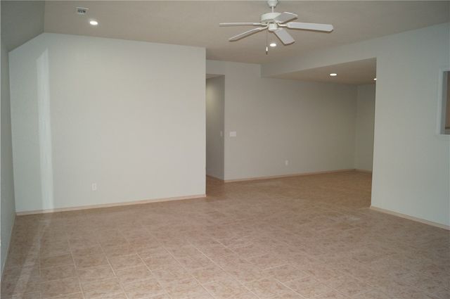 67 W Dakota Trail, Farmington, AR 72730