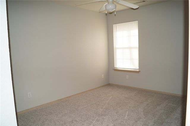 67 W Dakota Trail, Farmington, AR 72730