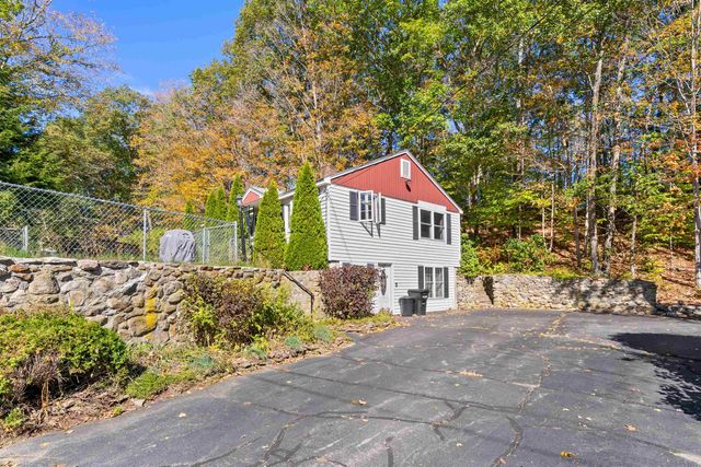 163 Central Street, Farmington, NH 03835