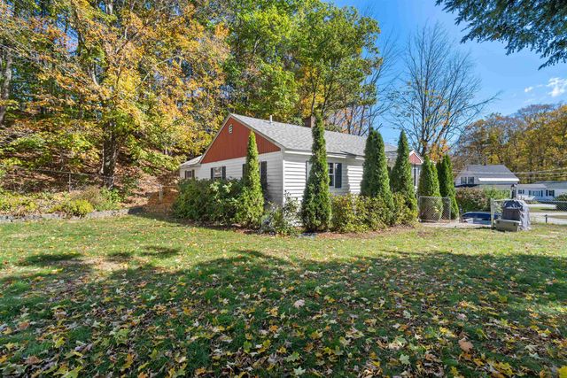 163 Central Street, Farmington, NH 03835