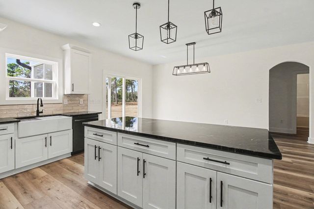 1088 Merritt Rd, Conway, SC 29526