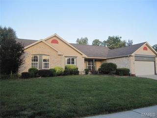 1014 HAWTHORNE Place, O'fallon, IL 62269