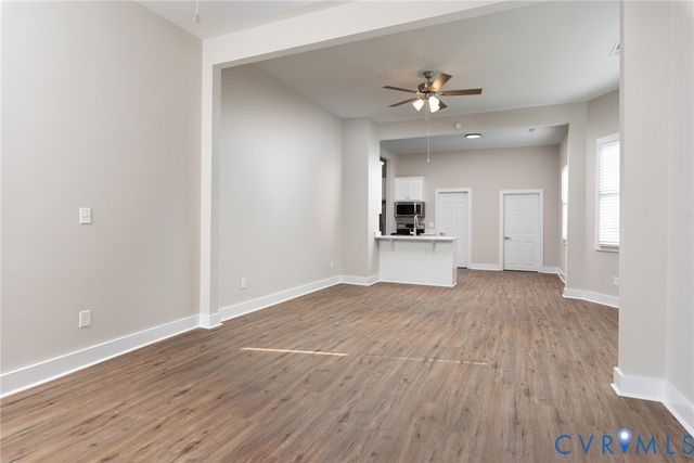 9800 Golf Course Dr, Disputanta, VA 23842
