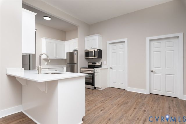 9800 Golf Course Dr, Disputanta, VA 23842