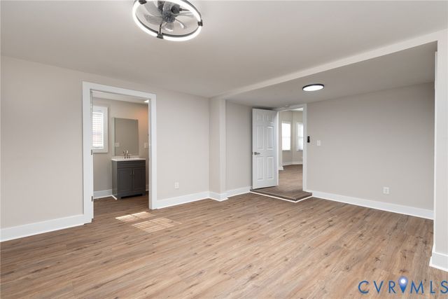 9800 Golf Course Dr, Disputanta, VA 23842