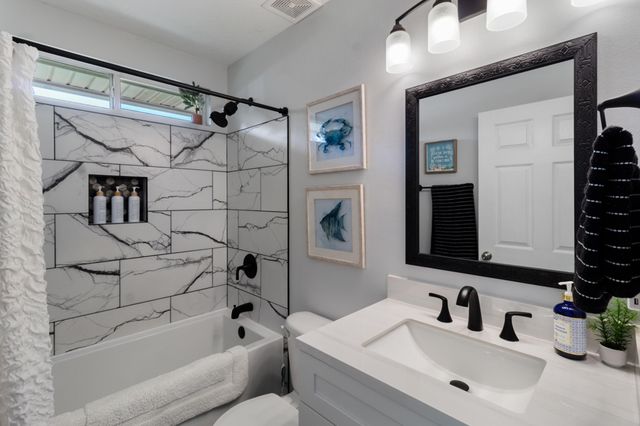 2348 Citrus Drive, Navarre, FL 32566