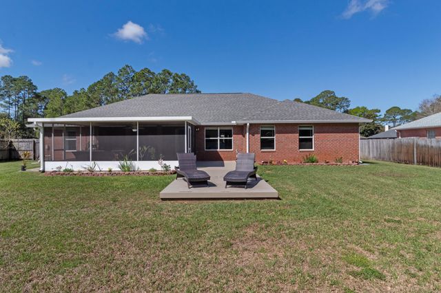 2348 Citrus Drive, Navarre, FL 32566
