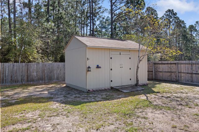 2348 Citrus Drive, Navarre, FL 32566