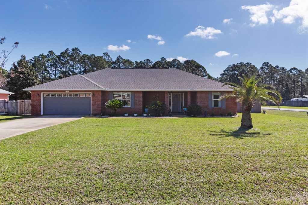 2348 Citrus Drive, Navarre, FL 32566