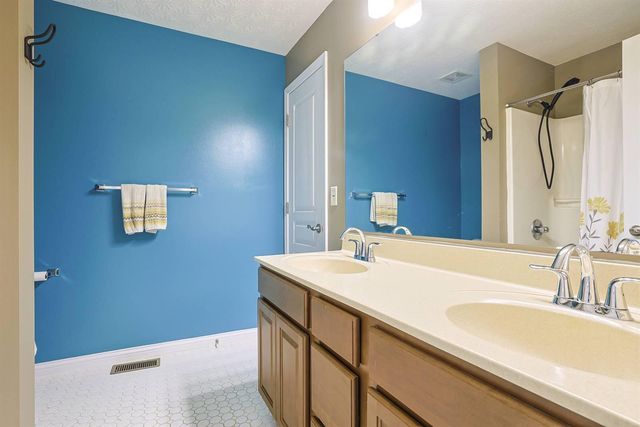 11574 Bunker Hill Court, Independence, KY 41051