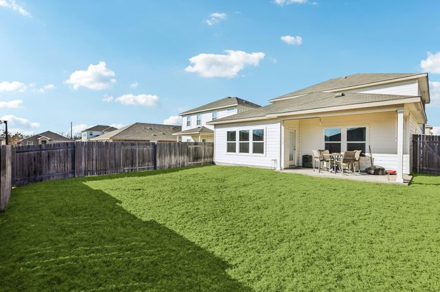 415 Osier PASS, Hutto, TX 78634