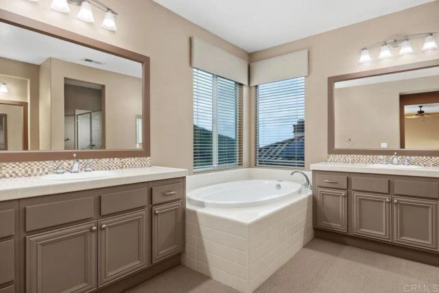 1122 Via Vera Cruz, San Marcos, CA 92078