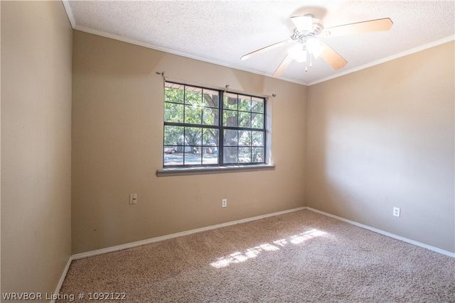 102 Cesar Street, Pocola, OK 74902