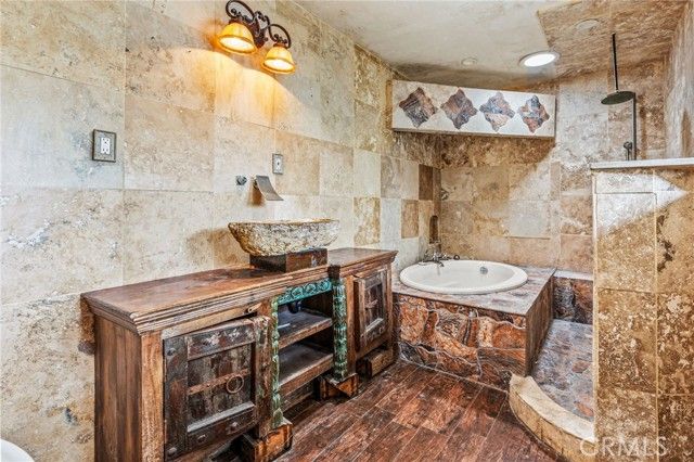 820 Law Street, San Diego, CA 92109