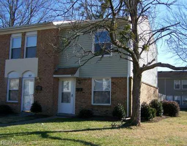 1684 Darren CIR, Portsmouth, VA 23701